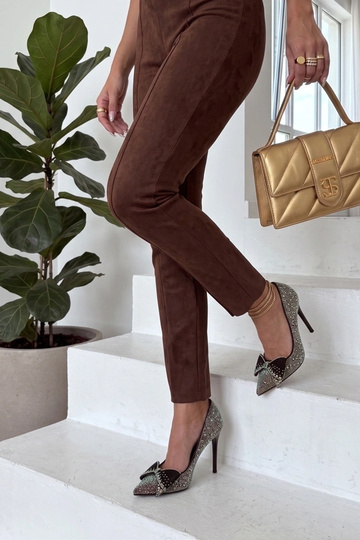 Čierne lodičky s kryštálmi... 2