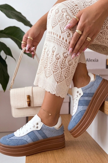 Modré tenisky s platformou...