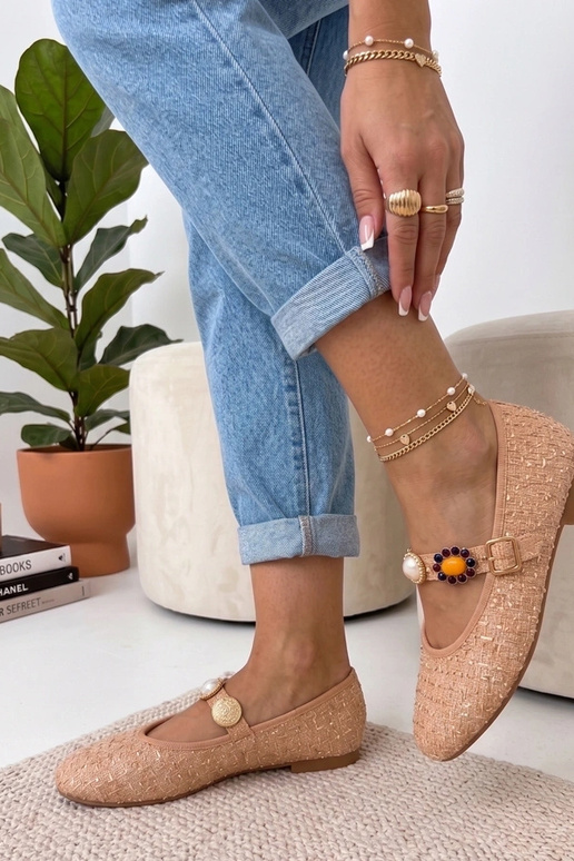 Sandalové baleríny s dekoratívnym...