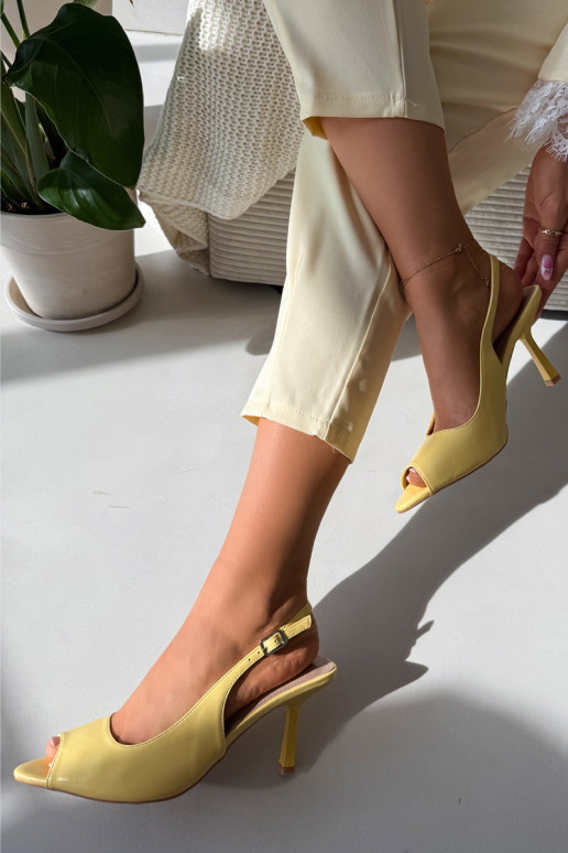 Dámske sandále s tenkými podpätkami žlté Sevina
