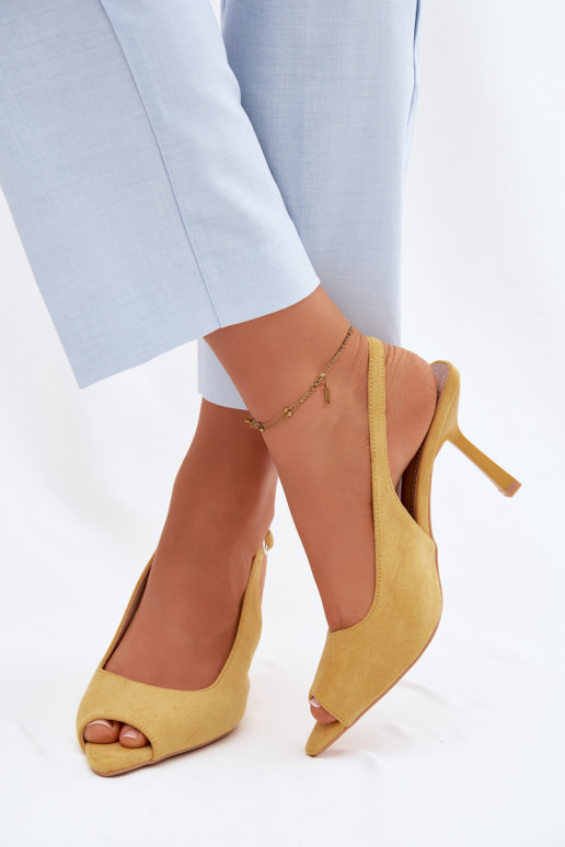 Dámske sandále s tenkými podpätkami z umelého semišu žlté Sevina