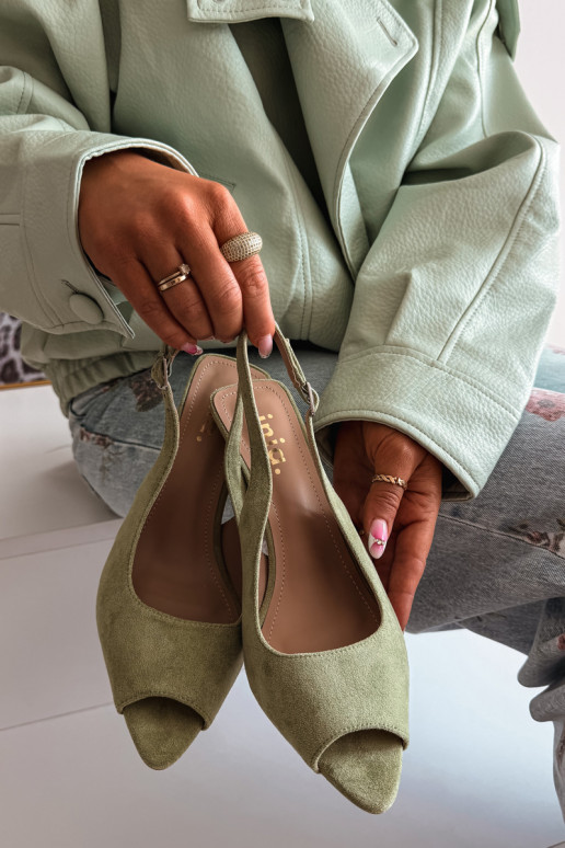 Dámske sandále s tenkými podpätkami z umelého semišu zelené Sevina