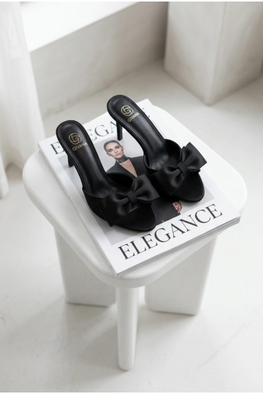 Dámske papuče s tenkými podpätkami a mašľami čiernej farby Jelessa