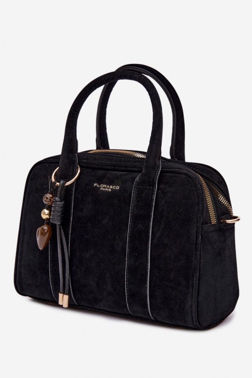 Kabelka Typu Kufor z eko semišuoInaBrelokiem čierna Sorielle