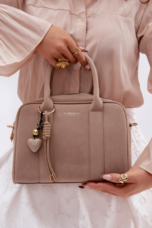 Kabelka Typu Kufor z eko semišuoInaBrelokiem slonovina Sorielle