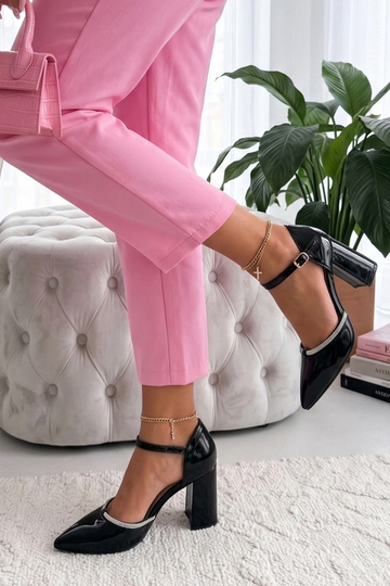 Čierne lakované loafers s... 2