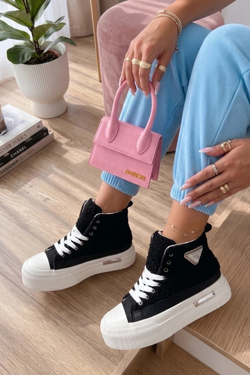 Čierne tenisky s kožušinou... 2