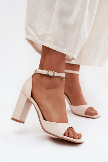 Dámske sandále na vysokom opätkuImitacji Skóry slonovina Melvra