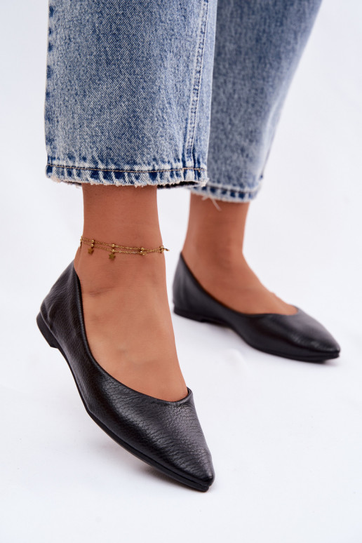 Baleríny z umelej kože v čiernej farbe Nelisa