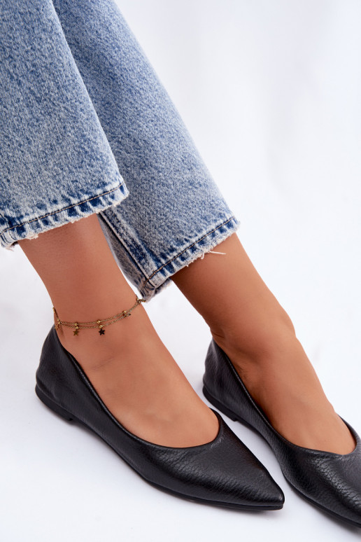 Baleríny z umelej kože v čiernej farbe Nelisa
