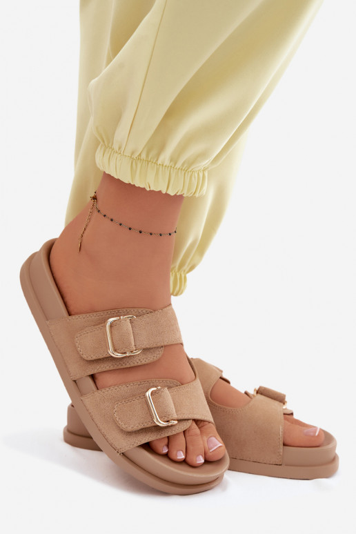 Dámske papuče Ze zlatej farbymi s prackamimi béžová Pelorin