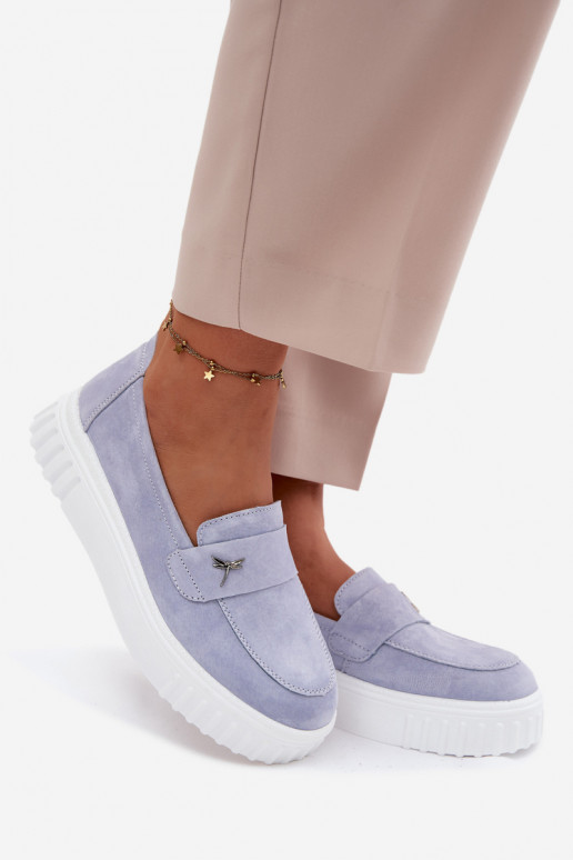 Dámske slip-on topánky z umelej semišovej platformy Vinceza 93218 v modrej