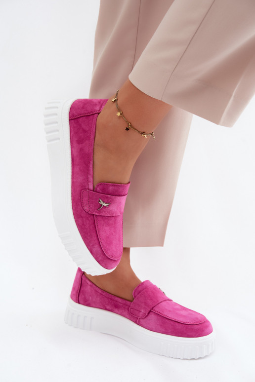 Dámske slip-on topánky z umelej semišovej platformy Vinceza 93218 v ružovej