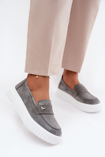 Dámske slip-on topánky z umelej semišovej platformy Vinceza 93218 v šedej 2