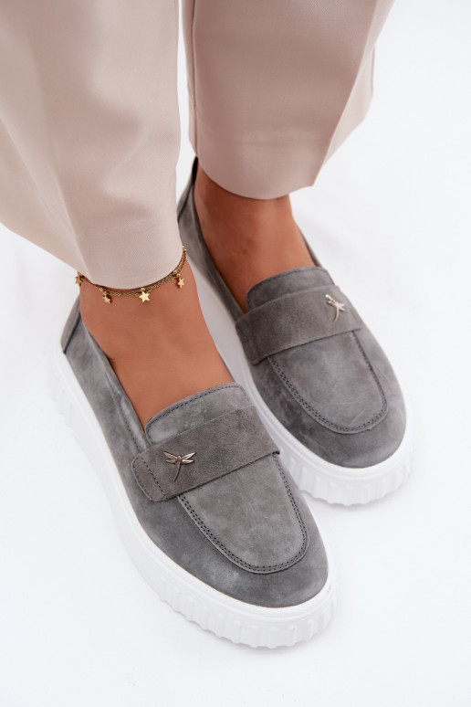 Dámske slip-on topánky z umelej semišovej platformy Vinceza 93218 v šedej
