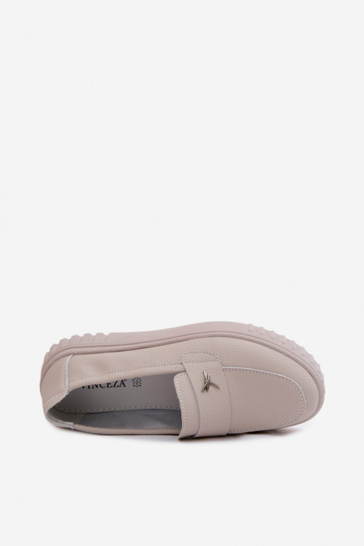 Dámske kožené slip-on topánky z platformy Vinceza 93218 v béžovej