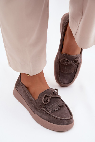 dámske mokasínyZapnutéturalnego zo semišuu so stuhami A Fringes Vinceza 93223 Hnedá farba 2