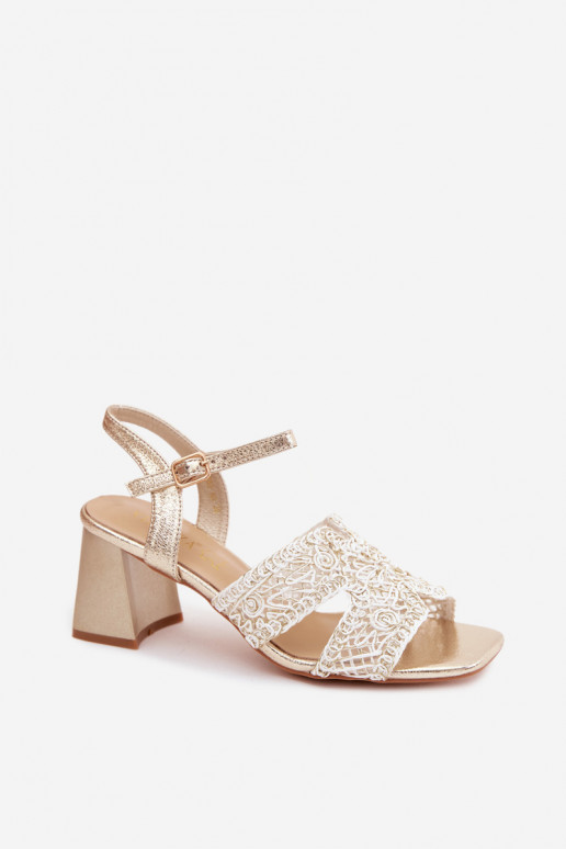 Dámske sandále na vysokom opätku Vinceza 20282 zlatej farby