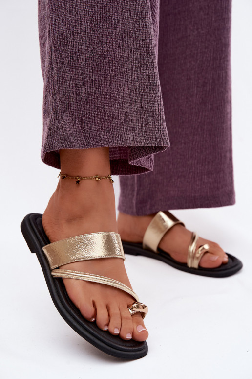 Dámske papučeZapnutéturalnej Skóry so širokými podpätkami Vinceza 66939 zlatej farby