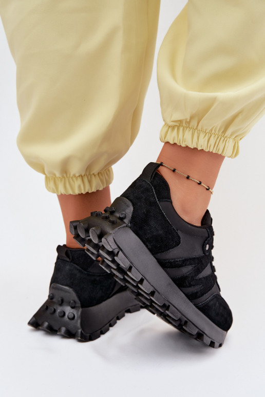 Kožené zo semišu Tenisky model obuvi Dámske s platformou Vinceza 41520 čierna