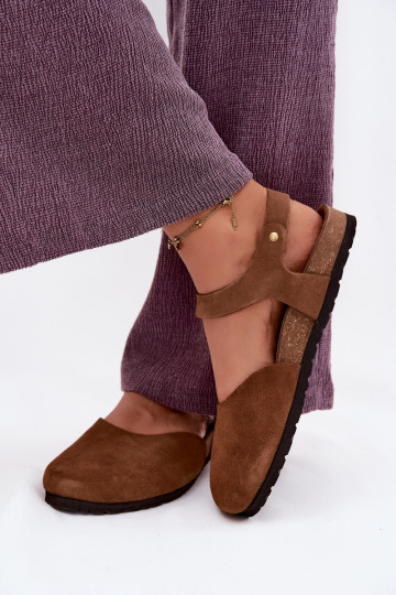 Kožené Dámske semišové sandáleZakrytymi Palcami Máciejka H7365-02 Hnedá farba