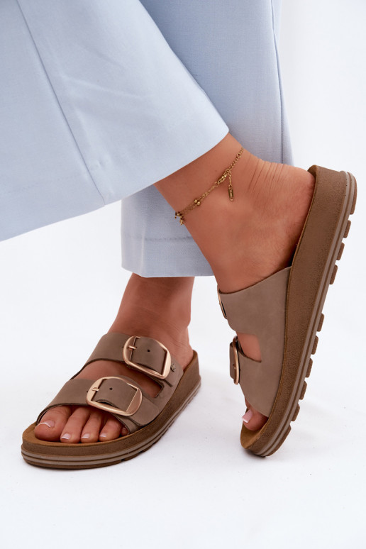 Kožené papuče s prackami Máciejka P7537-04 béžová