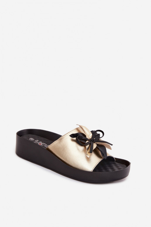 Kožené papuče Dámske s ozdobami S.Barski KV61-6044 zlatej farby