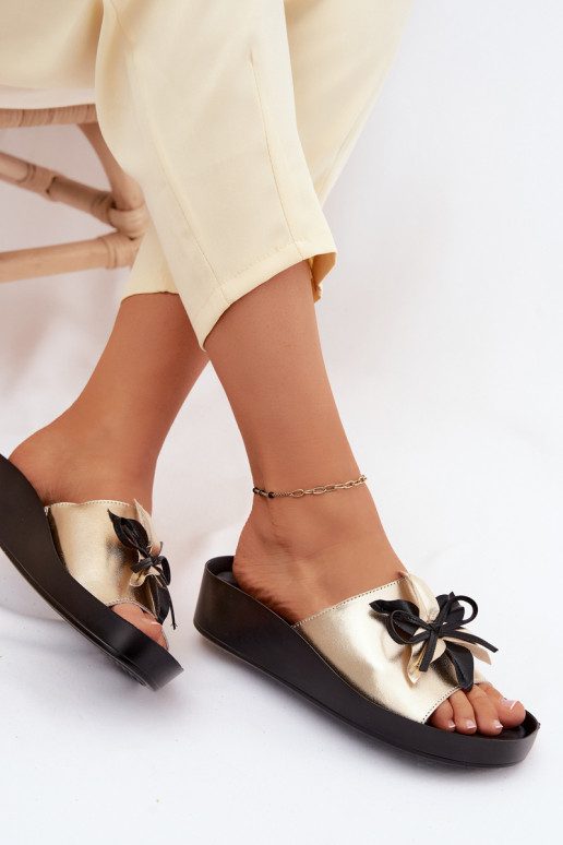 Kožené papuče Dámske s ozdobami S.Barski KV61-6044 zlatej farby