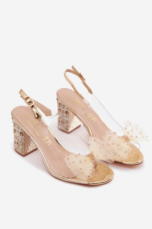 sandále s podpätkami so svietiacimi otvormi SiateczkoIna so stuhami D&A MR61-9010 zlatej farby