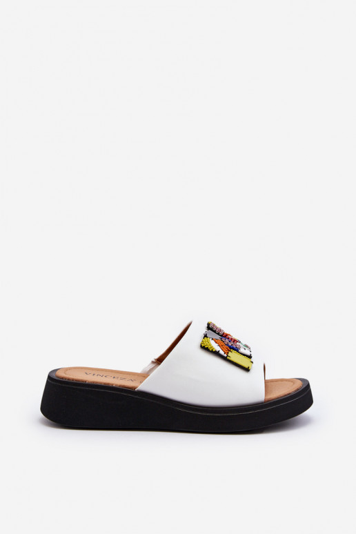 Kožené papuče Dámske s ozdobami biela farba Asames