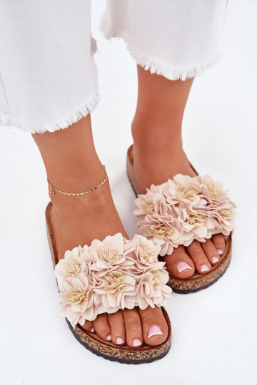 Dámske papuče Zapnuté korkovej podrážke S Ornatemi s kvetinovými motívmikami béžová Seleneza 2