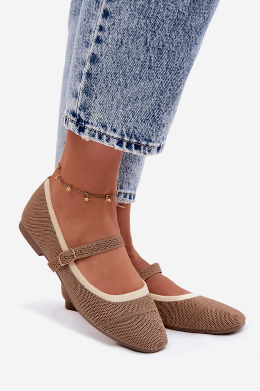 rovná sa BalerínkySieťovinago Máteriálu Hnedá farba Zelisa