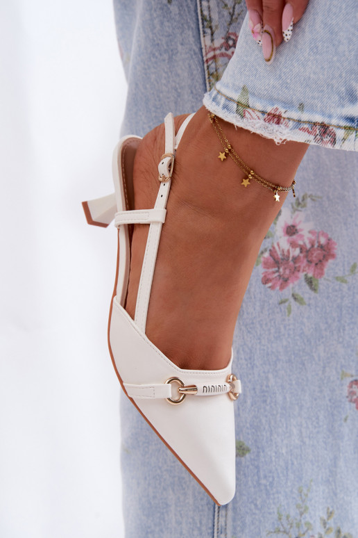 Dámske sandále s podpätkami Ze Szpiczastymi Noskami biela farba Felessa