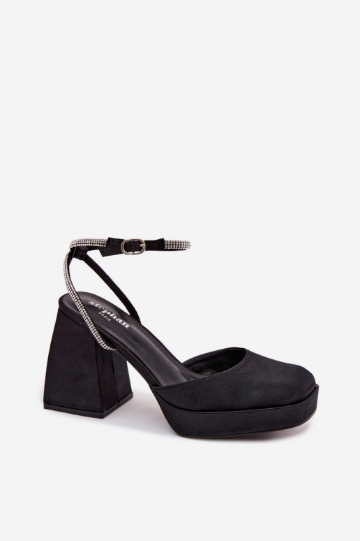 Dámske sandále Zapnuté masívnych opätkoch Typu Słupek Pasek s trblietavými otvormi čierna Seraphina