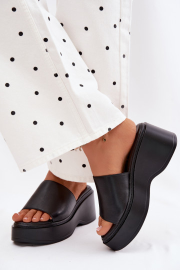 Dámske papuče s platformou čierna Virelia 2