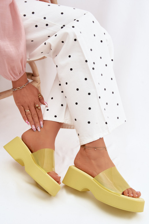 Dámske papuče s platformouTransparentnym Pruhyem žltá Selestia