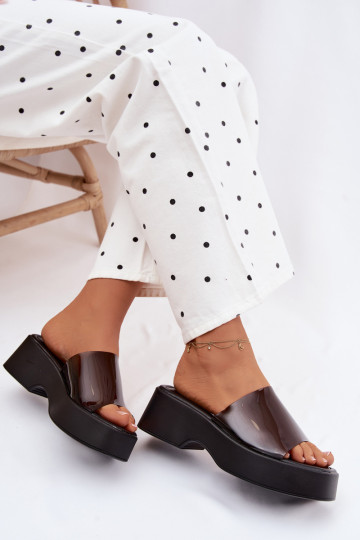 Dámske papuče s platformouTransparentnym Pruhyem čierna Selestia