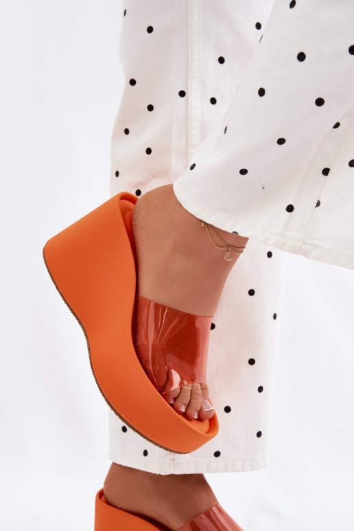 Dámske papuče s platformouTransparentnym Pruhyem oranžová Zolretia