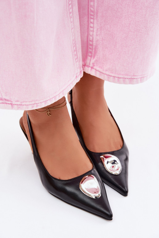 Dámske sandále s tenkými podpätkami S Ornatem Detalem čierna Isadora