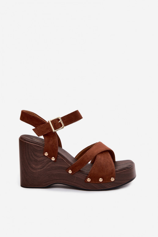 Dámske sandále s platformou Ze zlatej farbymi Svorníky Hnedá farba Velvra