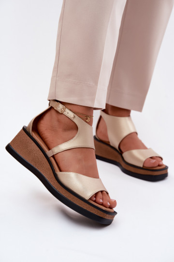 Kožené Sandále na platforme Máciejka K7471-26 zlatej farby 2