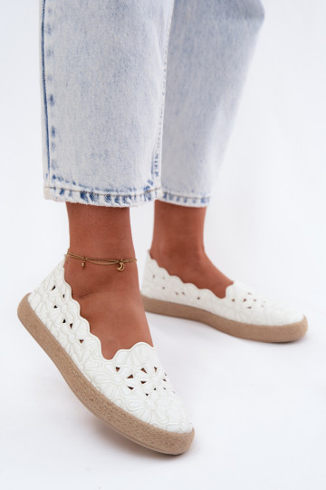 Espadrilky s prvkami prelamovania s kvetmi biela farba Merivelle 2