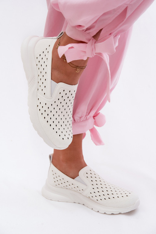 Trvalý model s prvkami prelamovania topánky DámskeImitacji Skóry biela farba Geressa