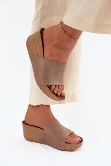 Zazoo 40311 Dámske semišové papuče Zapnuté KorkoInym Koturnie béžová