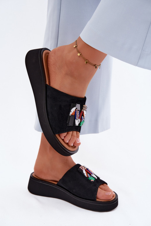 Kožené Dámske semišové papuče s ozdobami s platformou Vinceza 66942 čierna