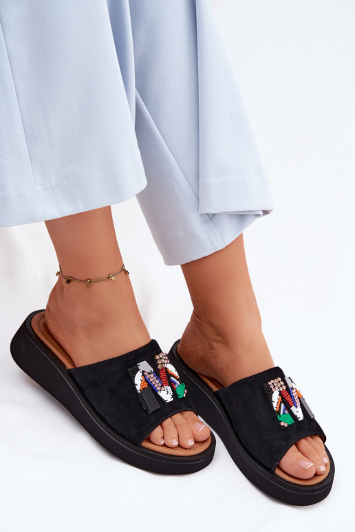 Kožené Dámske semišové papuče s ozdobami s platformou Vinceza 66942 čierna
