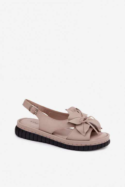 Dámske sandále Dámske S Ornatem s kvetmiem Vinceza 66917 béžová