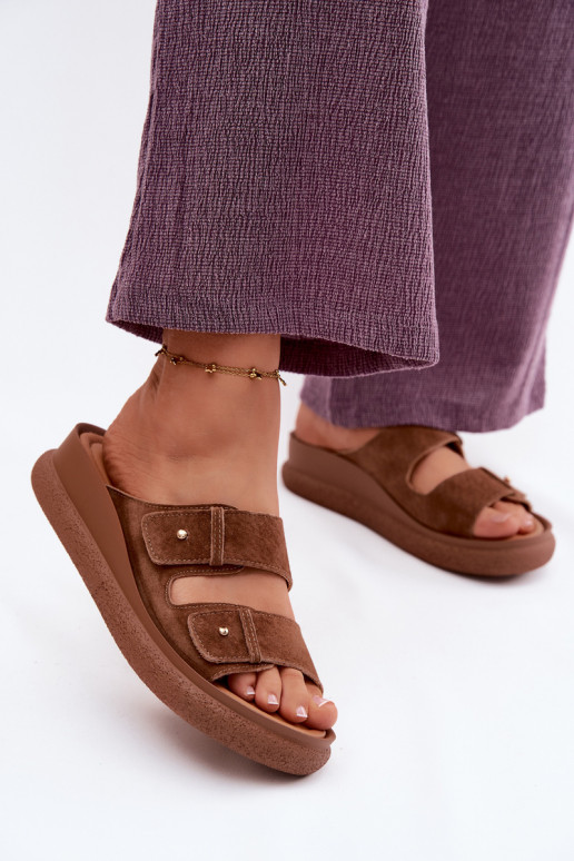 Kožené Dámske semišové papuče s platformou Vinceza 66916 Hnedá farba