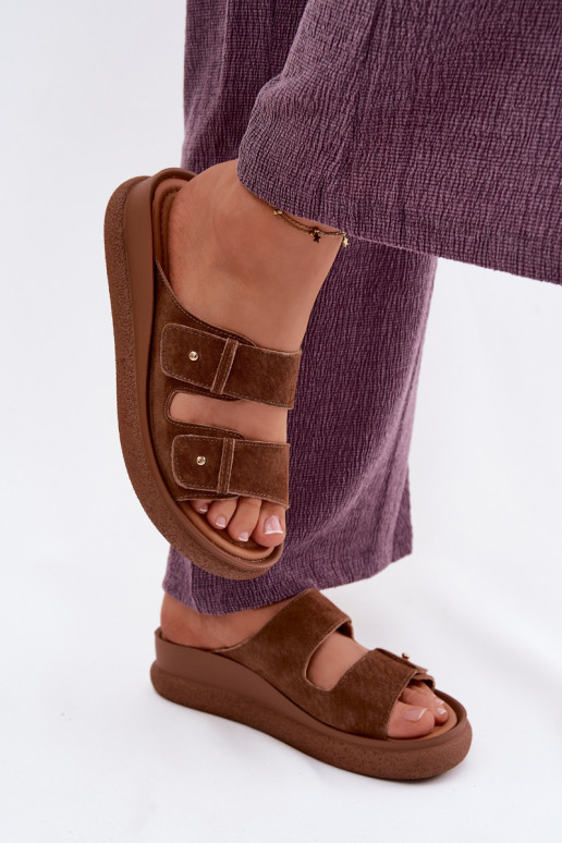 Kožené Dámske semišové papuče s platformou Vinceza 66916 Hnedá farba