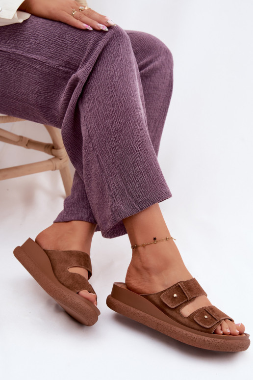 Kožené Dámske semišové papuče s platformou Vinceza 66916 Hnedá farba